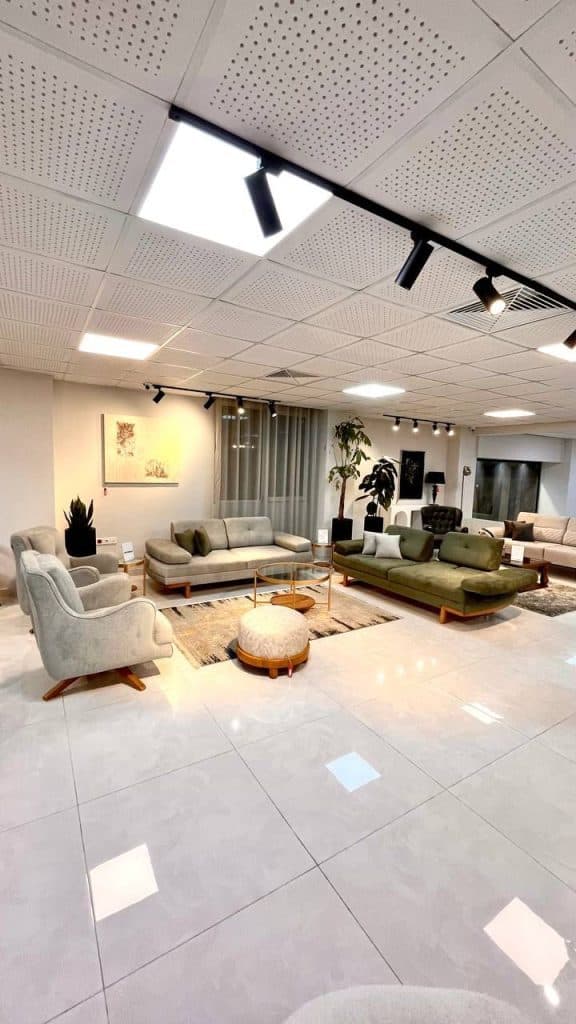 کارخانه تولید مبلمان راحتی دکولایف در بابل