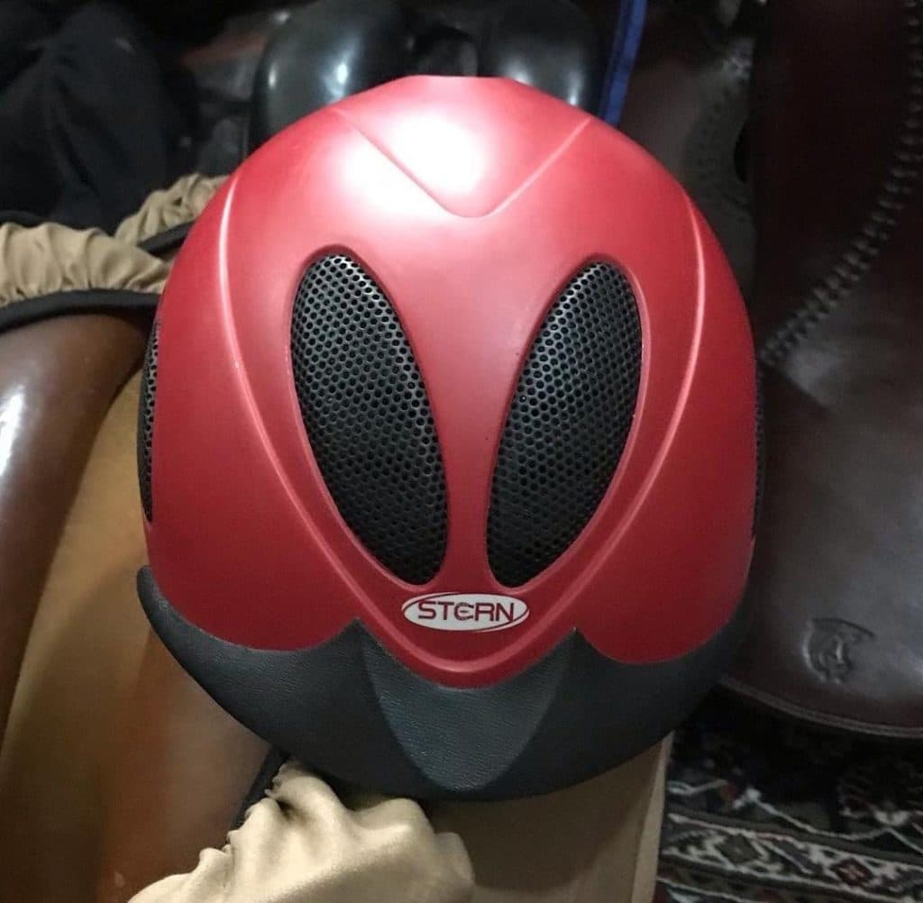 فروشگاه لوازم سوارکاری عیسی شعاعی در زنجان