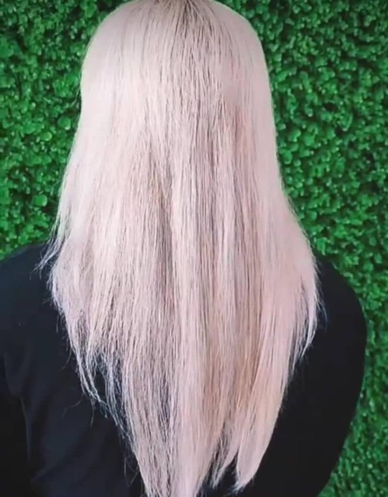 آموزش و خدمات رنگ و لایت و کراتین فرناز موسایی در مرند