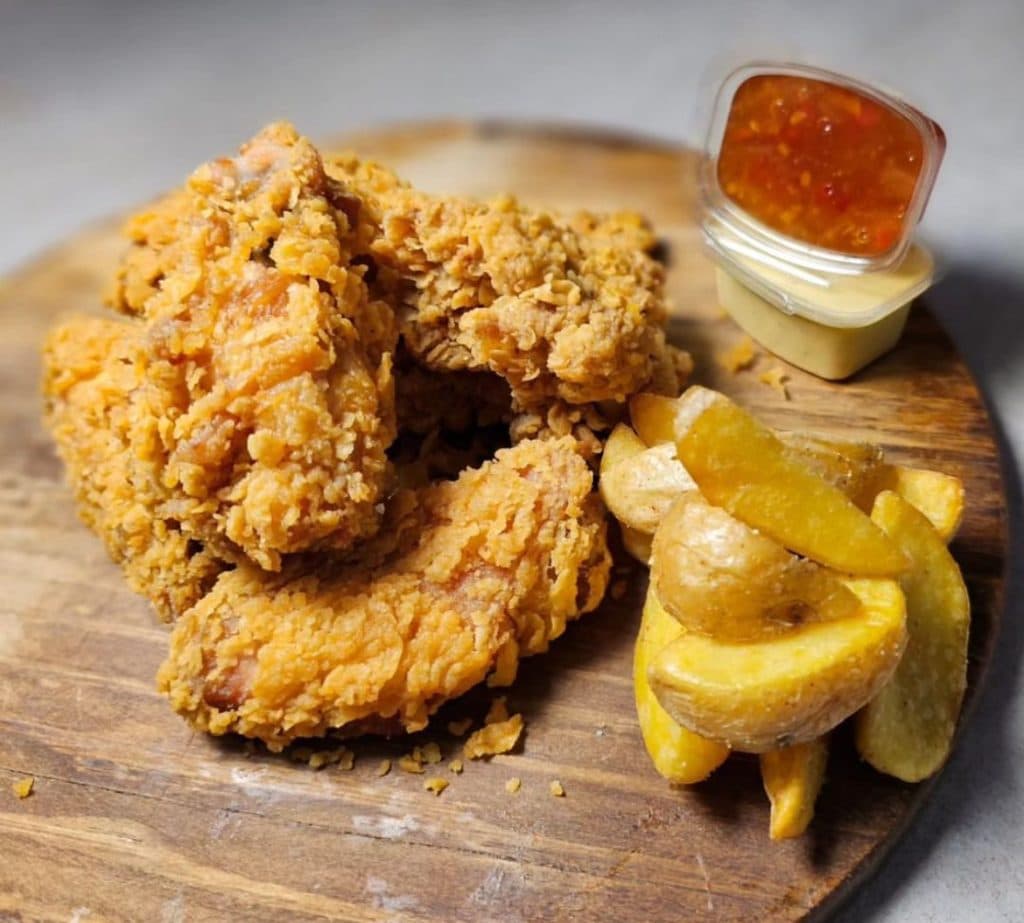 فست فود سوخاری صد کیلوگرم در رشت