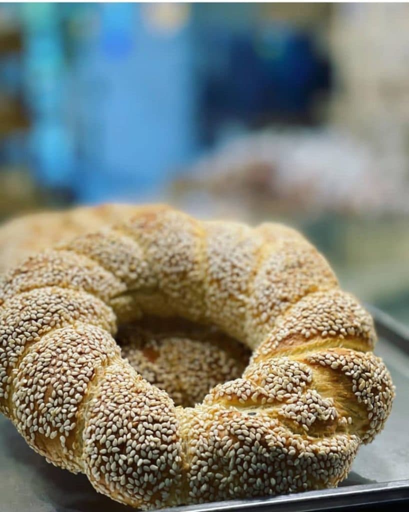 نان فانتزی امین در آبادان