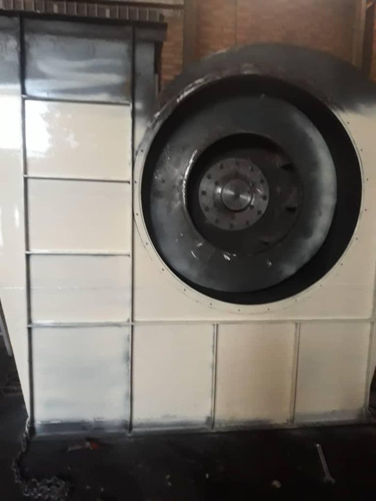 ساخت و تولید ماشین آلات و تجهیزات صنعتی گروه مهندسی احمدیان در آذربایجان شرقی