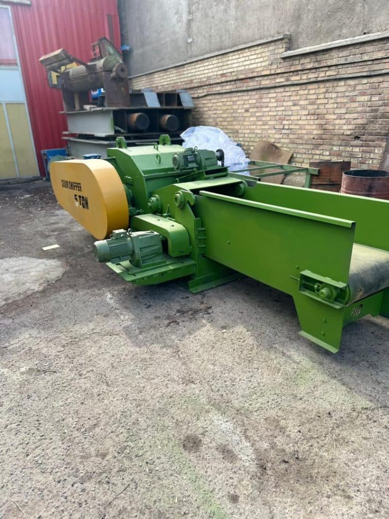 ساخت و تولید ماشین آلات و تجهیزات صنعتی گروه مهندسی احمدیان در آذربایجان شرقی