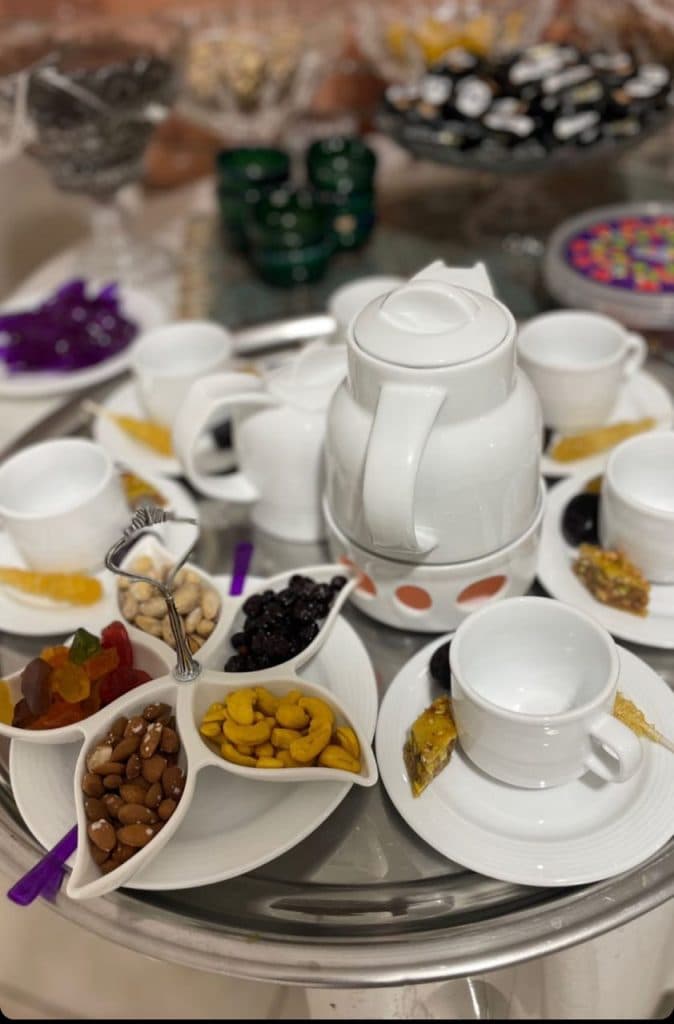 کافه امپایر در کاشان