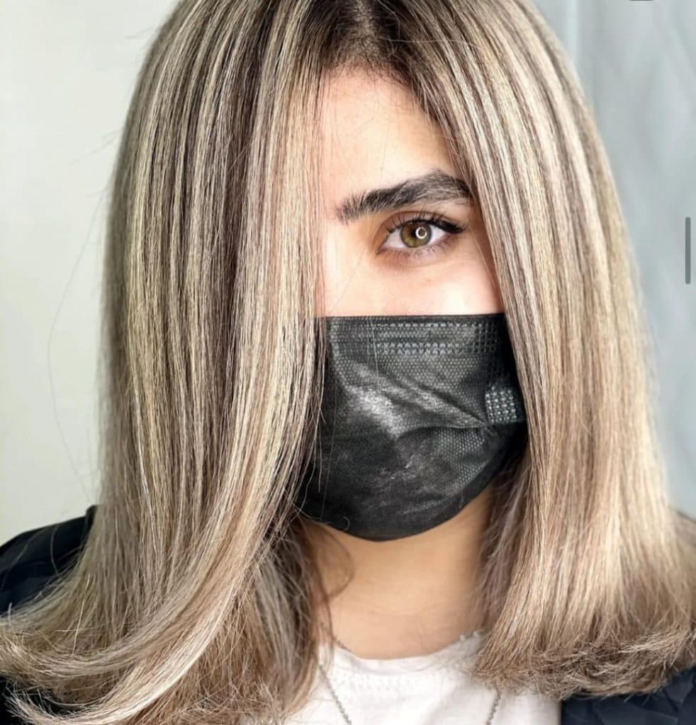 سالن زیبایی رنگ لایت احیا و صافی المیرا پروانه در سعادت آباد تهران