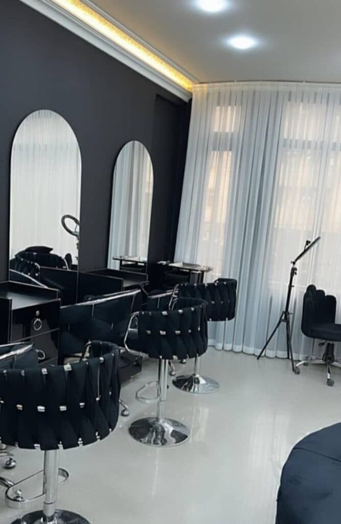 سالن زیبایی ماه جهان در قم