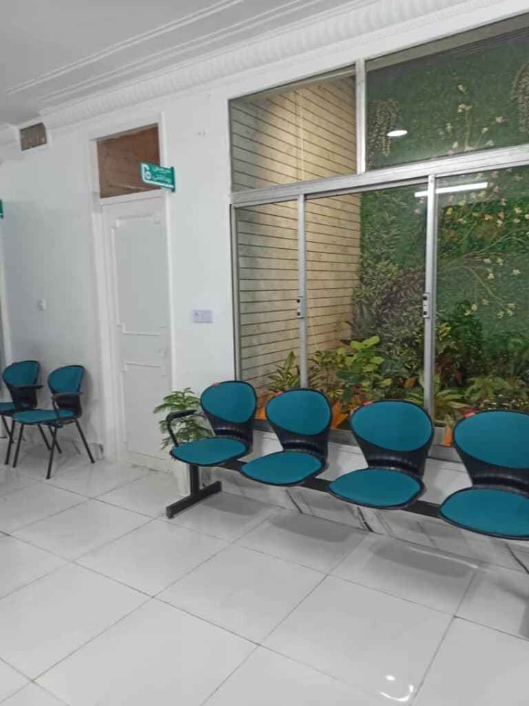 درمانگاه و داروخانه شبانه روزی مهر در بجنورد