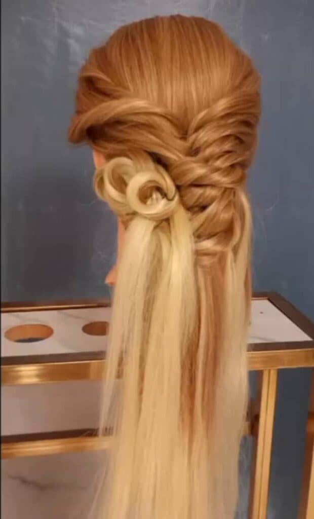 آموزشگاه و سالن زیبایی و کاشت ناخن بانو همدانی در تهران