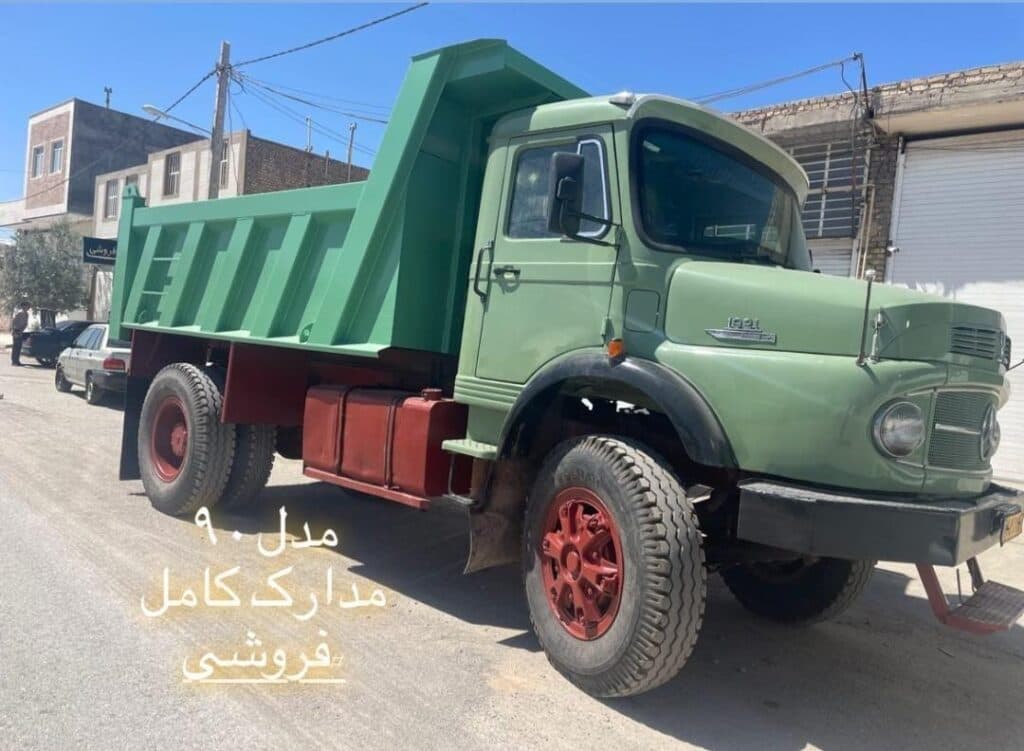 فروشگاه لوازم یدکی ماشین سنگین پارسیان دیزل محمود ولی نژاد در یزد