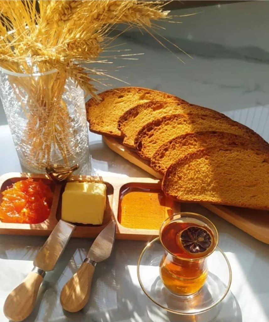 کافه نان گندوم در شیراز