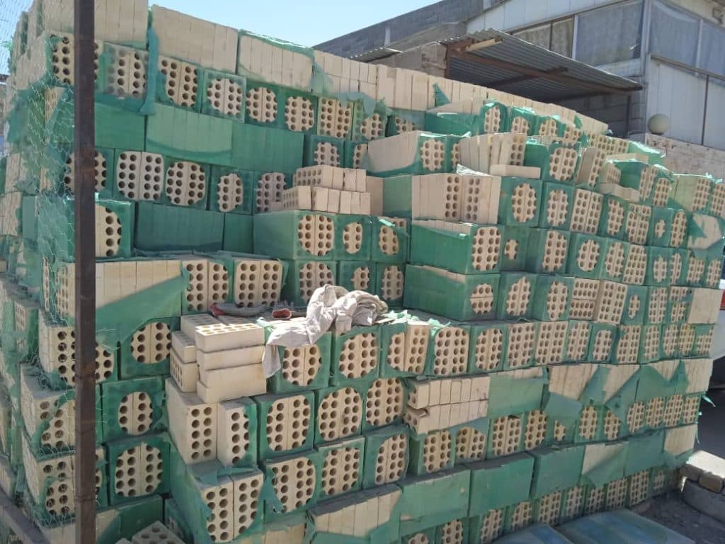 پخش و فروش مصالح ساختمانی گچ سیمان پودر سنگ آجر پاکزاد در پرند تهران