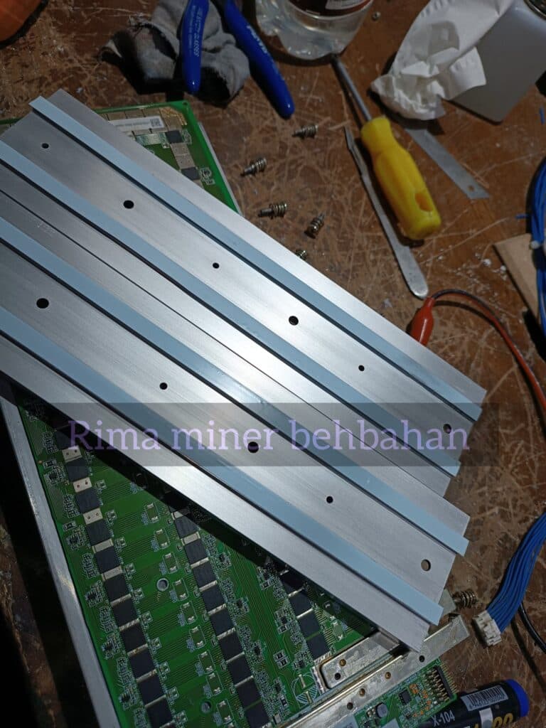 تعمیرات تخصصی هشبرد و کنترل برد و پاور ریما ماینر امیری در بهبهان