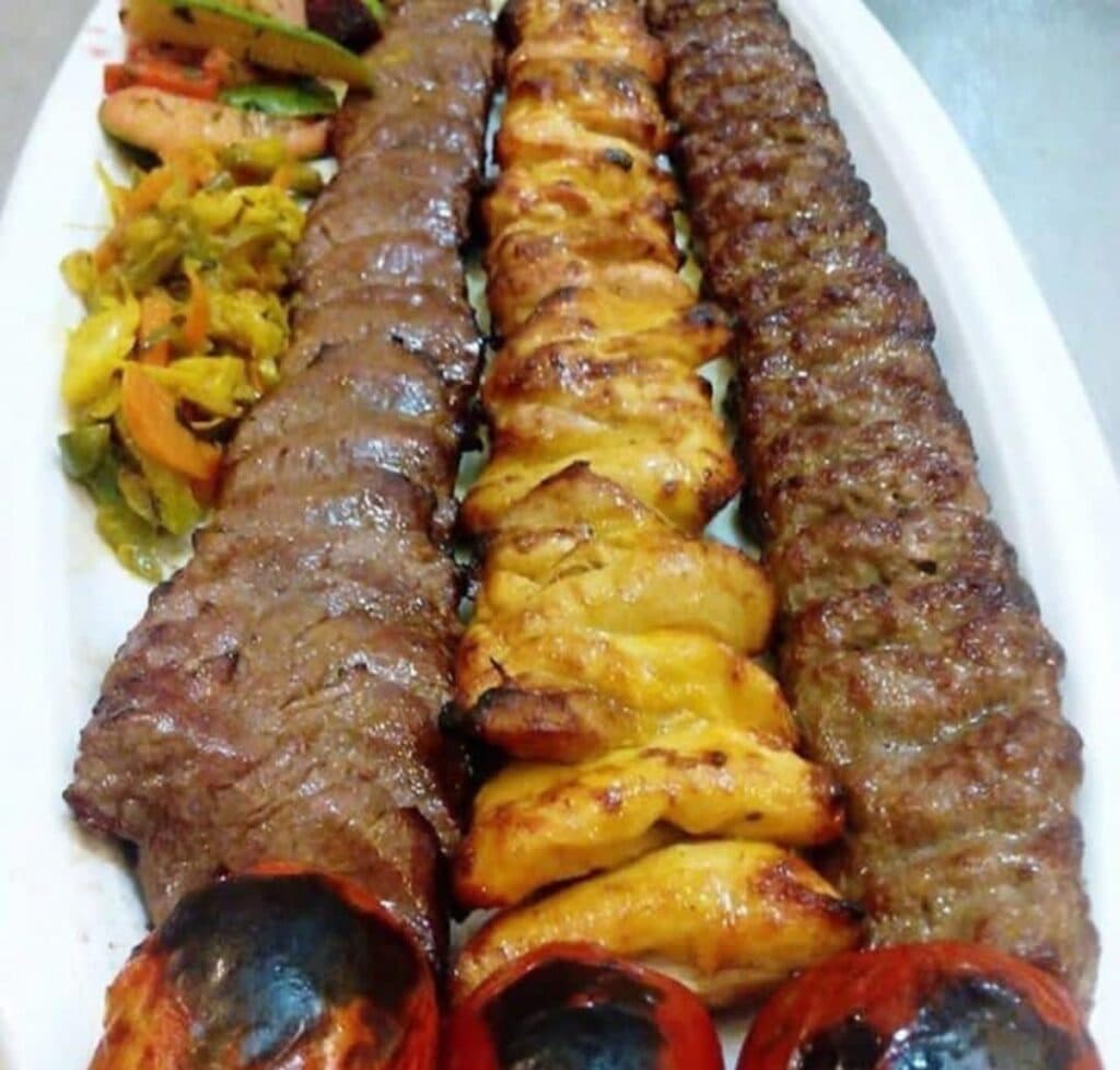کبابسرای برگ در شیروان