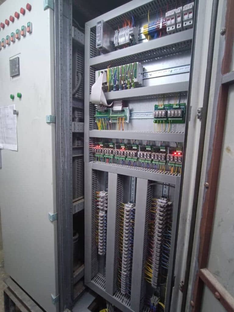 اتوماسیون صنعتی نوین ولت در اصفهان