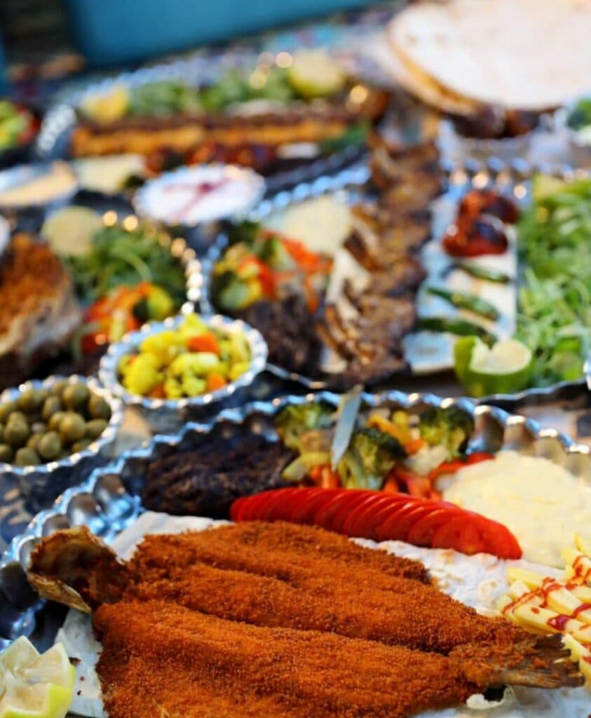 باغ رستوران پاسارگاد در فشم