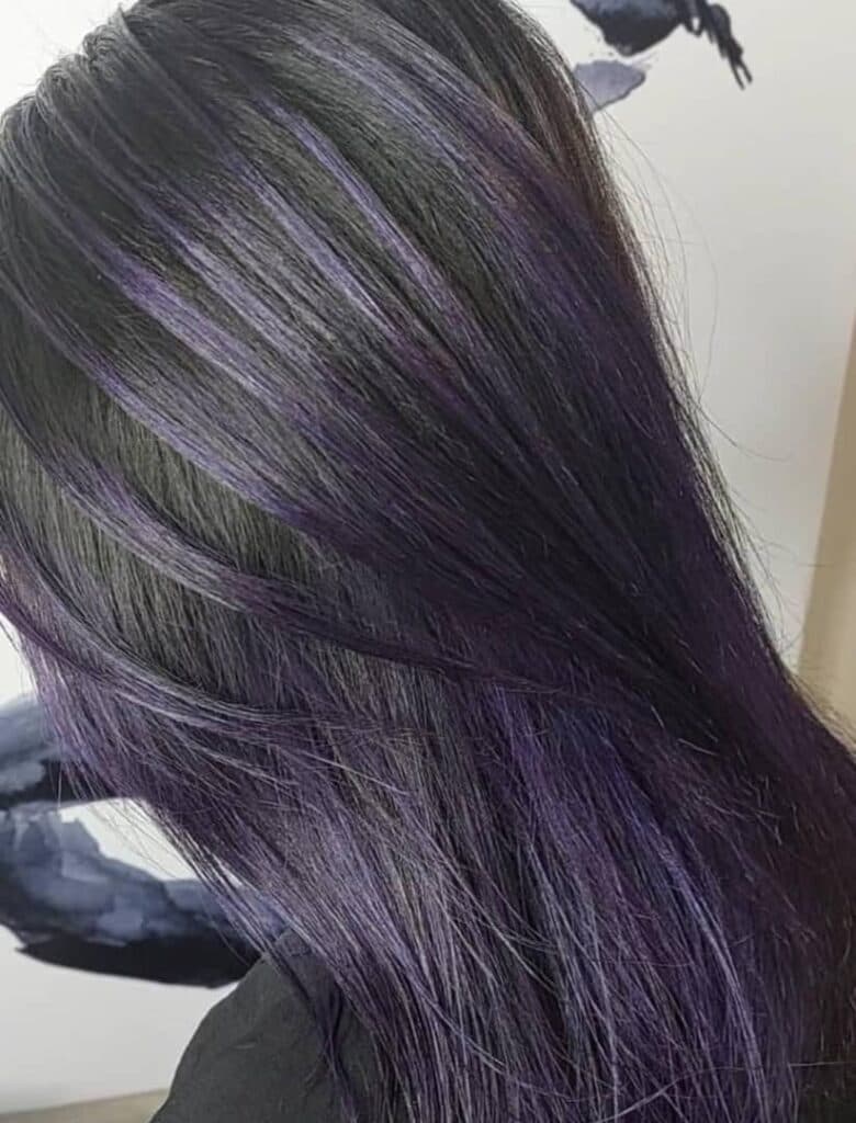 مرکز تخصصی کراتین احیا و صافی و رنگ و لایت و کوتاهی مو آلما در قشم