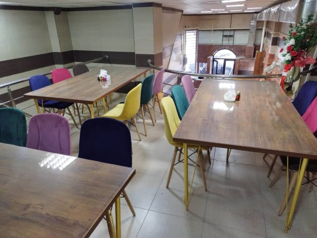 کافه رستوران ژیرو در سنندج