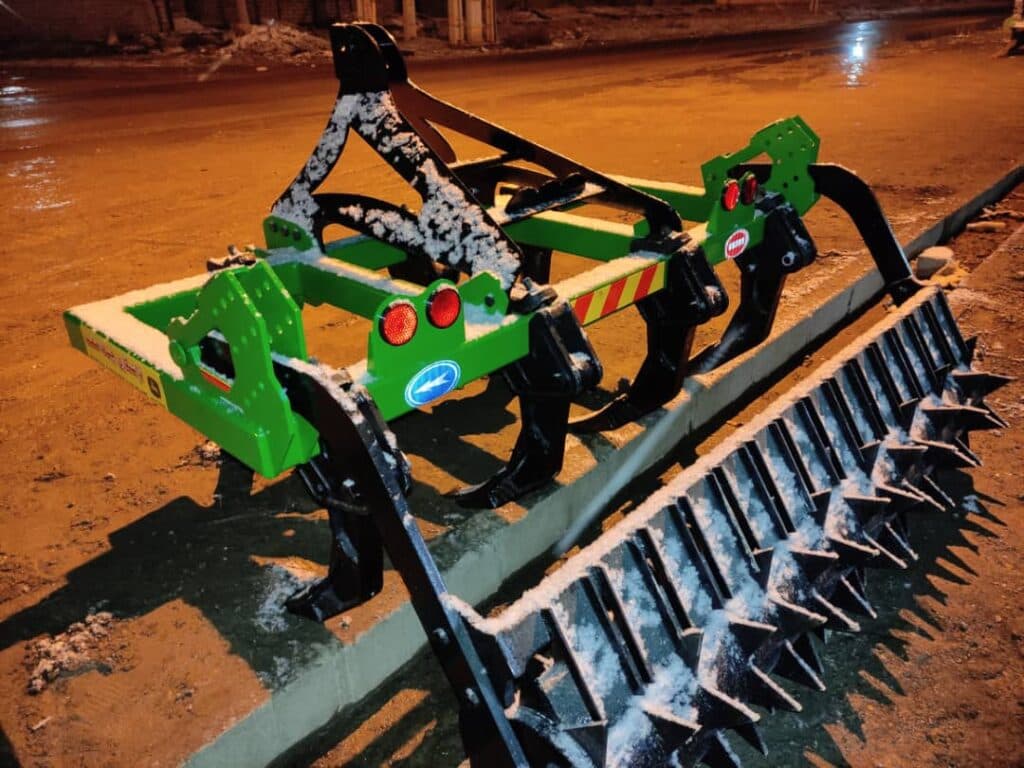 تولید تریلی 8 چرخ لودر صنعتی تراکتور چیزل چیانه صنعت در پیرانشهر