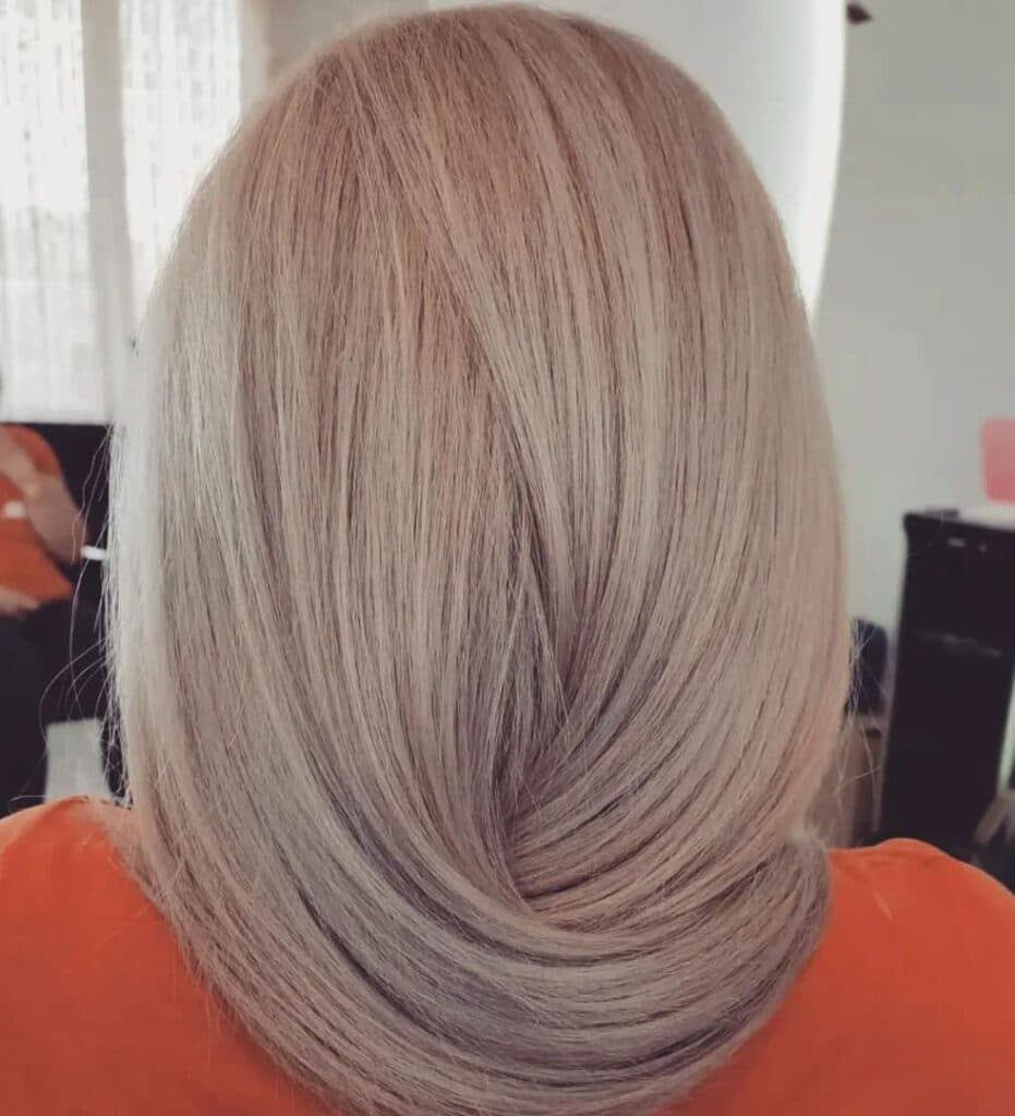 سالن زیبایی رزا در دکتر حسابی شمالی ملارد