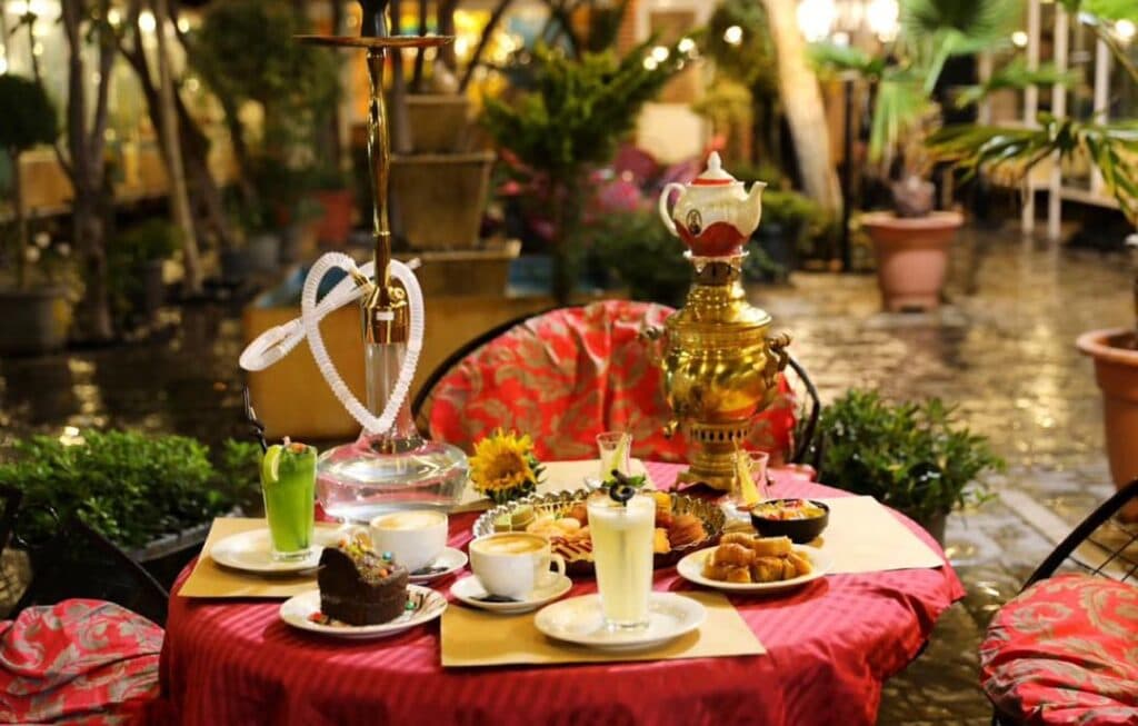 باغ رستوران پاسارگاد در فشم