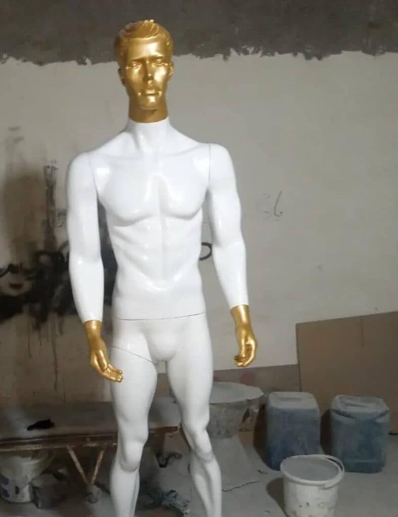 تولیدی مانکن فایبرگلاس نگین مانکن در تهران