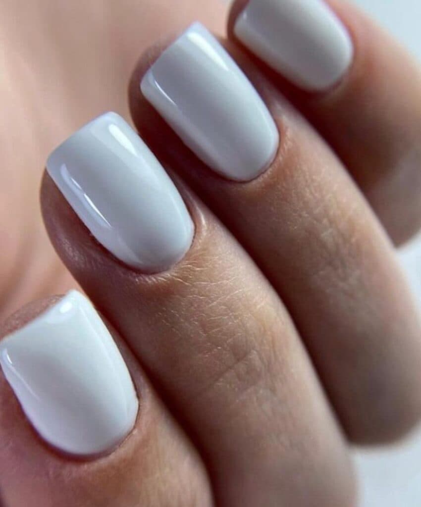 آموزشگاه و سالن تخصصی ناخن فشن دی Fashion day در چالوس