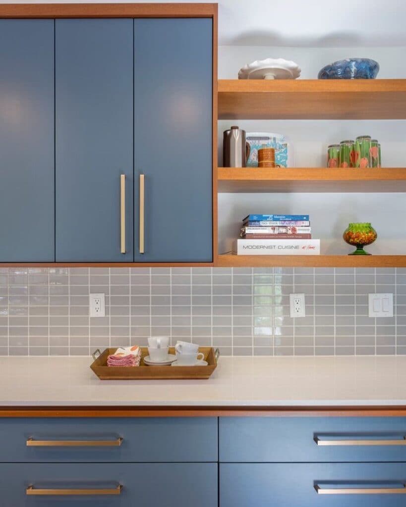 کابینت و دکوراسیون داخلی آدلان در قم