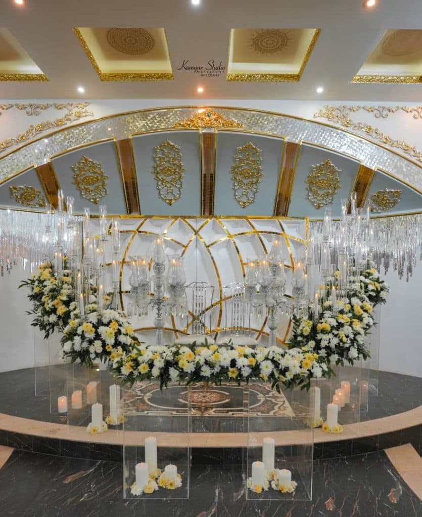 تالار قصر شباهنگ در رشت