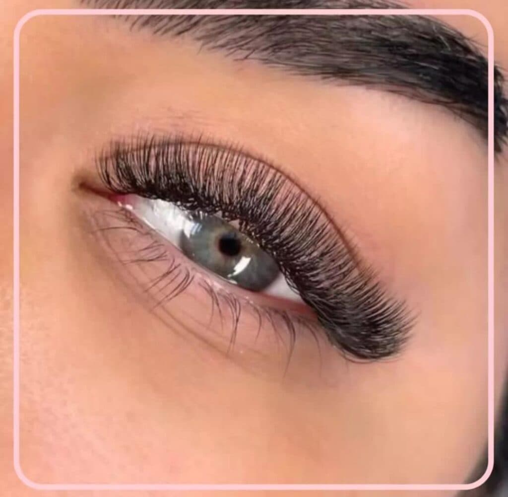 آموزشگاه و سالن زیبایی VIP جواهر در خیابان دماوند تهران