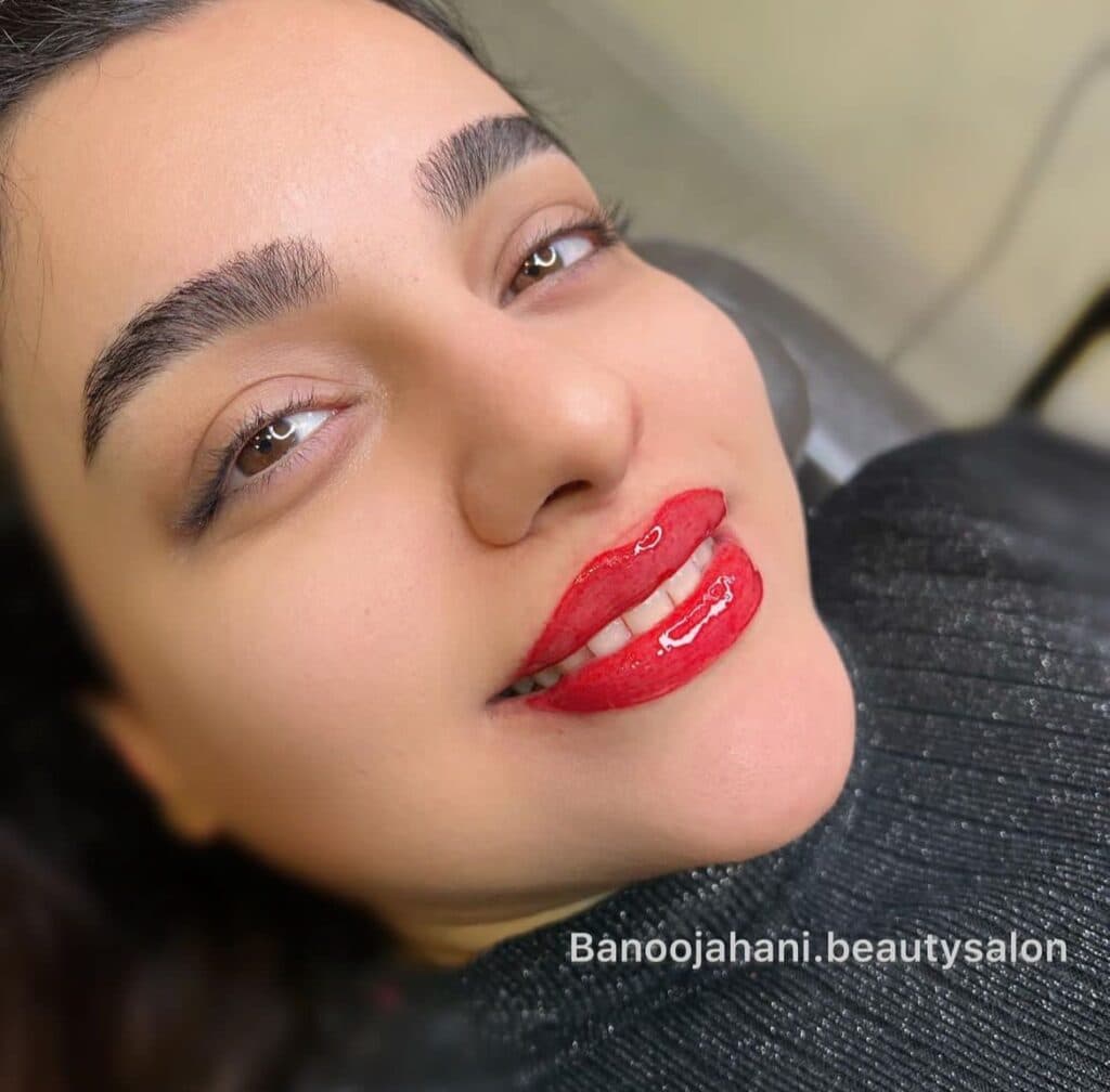 آموزشگاه و سالن زیبایی بانو پریسا جهانی در شهر ری تهران