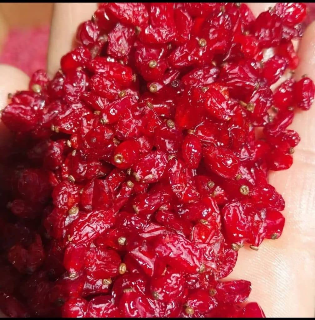 بازرگانی عناب و زرشک علی نژاد در بیرجند