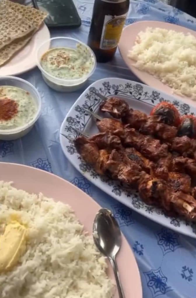 کته کبابی ساحلی عمونظر در سیسنگان مازندران