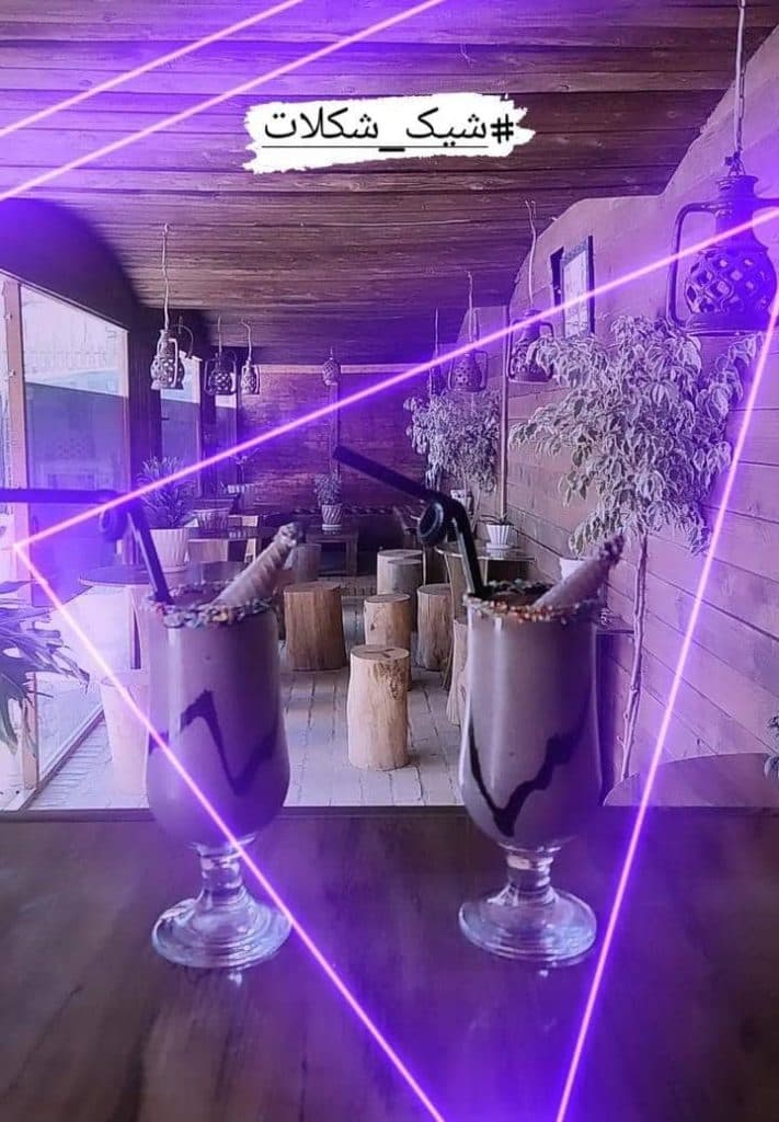 کافه رستوران پرواز در مبید یزد