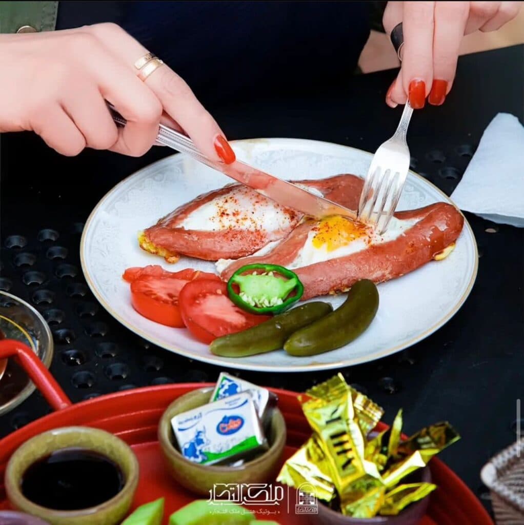 بوتیک هتل ملک التجار در مشهد