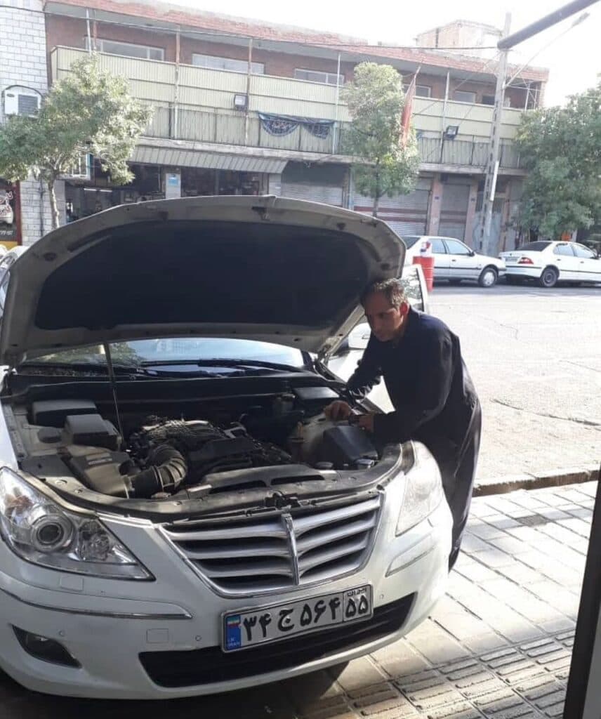 تعمیرات تخصصی بوستر و ای بی اس ABS و پمپ و تقویت ترمز سعید در تهران