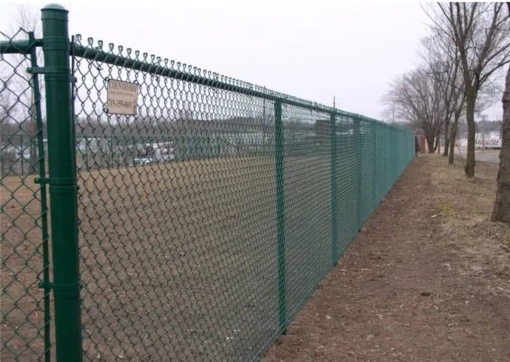 تولید فروش سیم خاردار حلقوی توری مرغی مفتول گالوانیزه شیراز فنس در شیراز