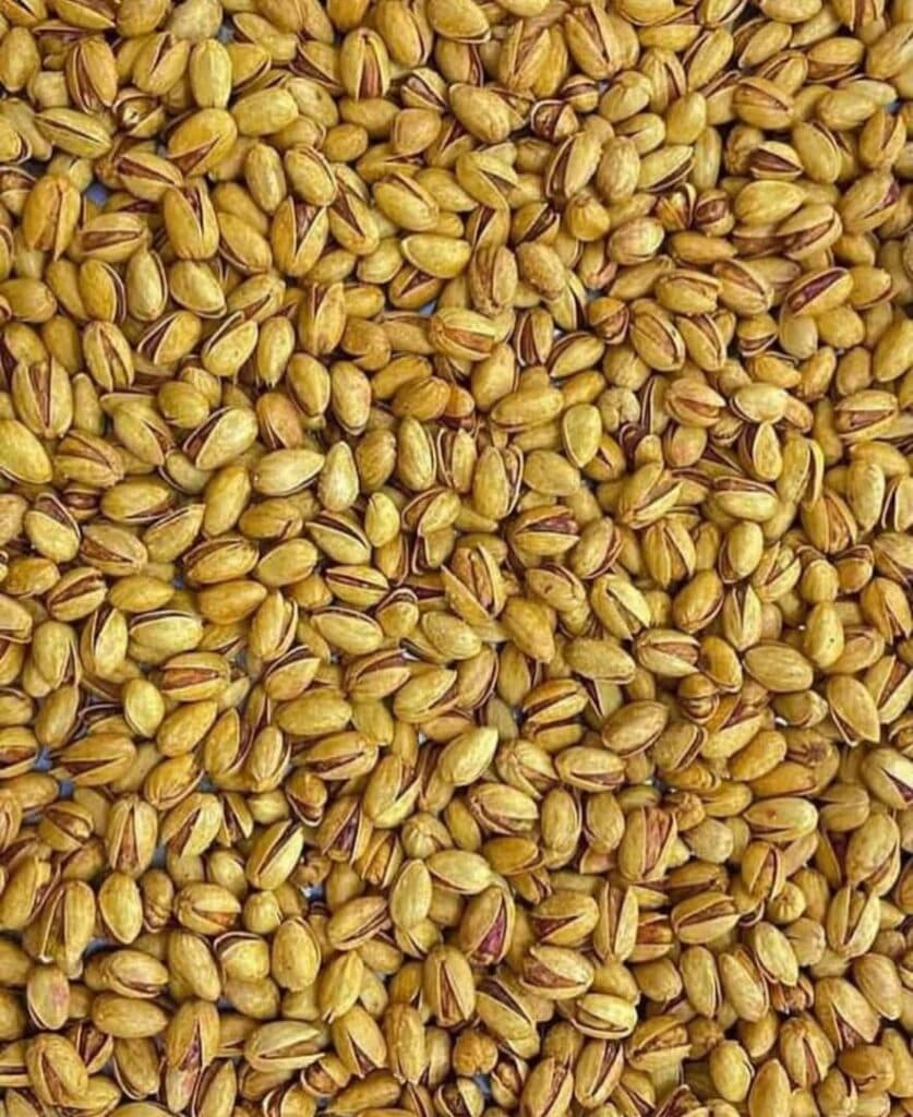 خرید و فروش آجیل و خشکبار پسته لوکس بافتی در رفسنجان