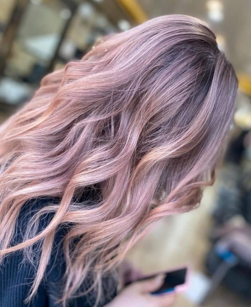 آموزش و خدمات رنگ و لایت و کراتین اسرین محمدی در مهاباد آذربایجان غربی