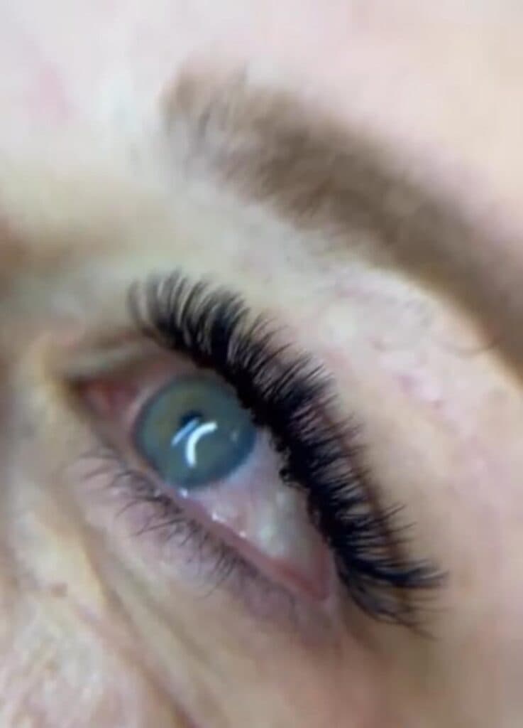 سالن زیبایی هلیا در گلشهر کرج