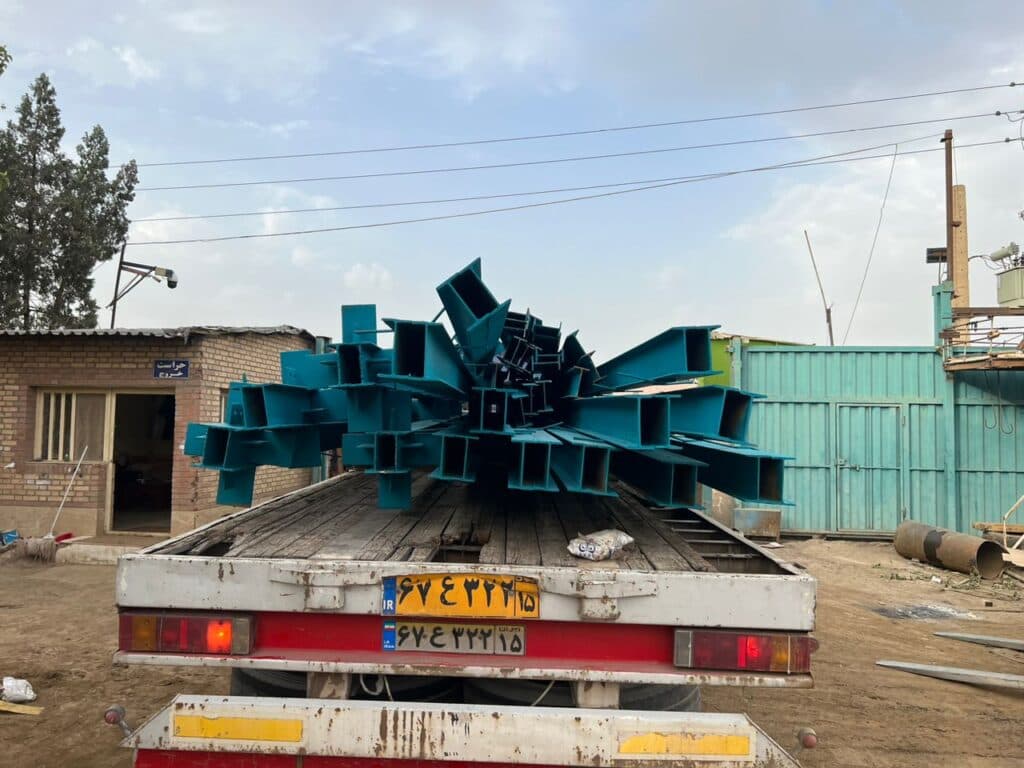 کارخانه سوله سازی و اسکلت فلزی صنعت سوله سینا در اسلامشهر