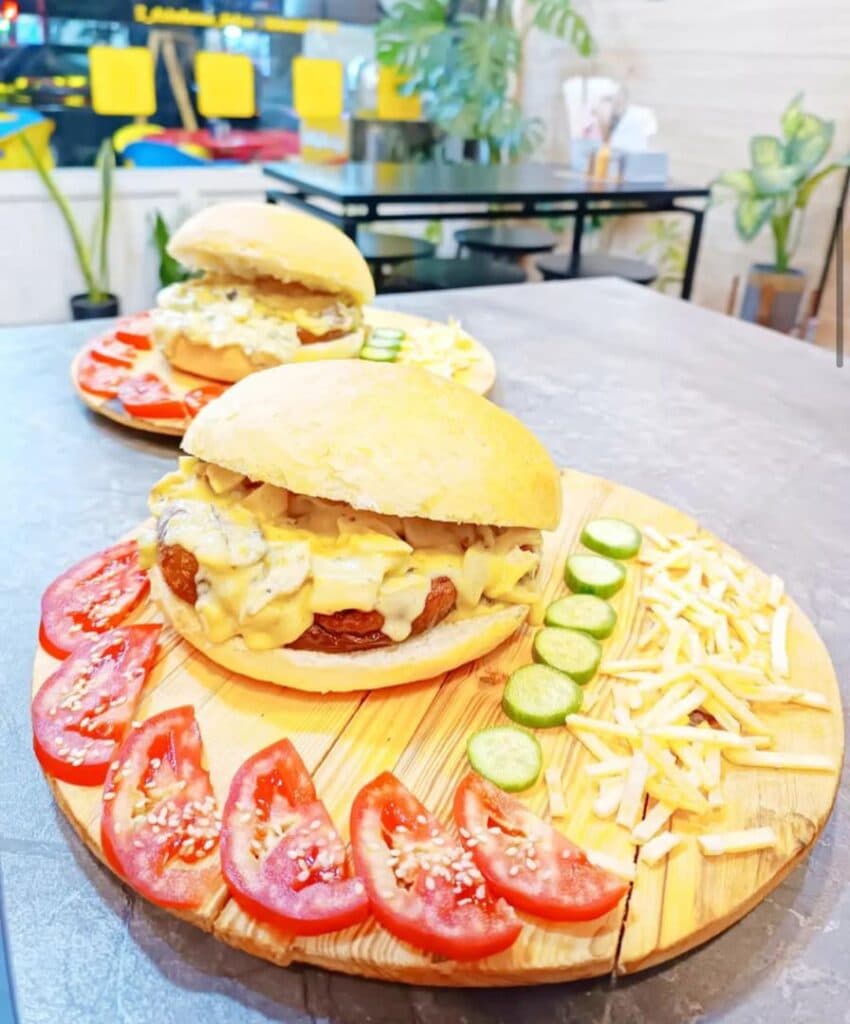 فست فود ولک ۲ در بندرانزلی