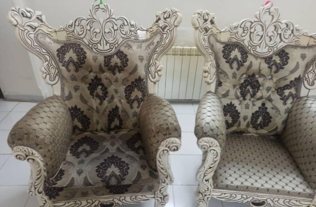 مبل شویی شهروند در بروجن