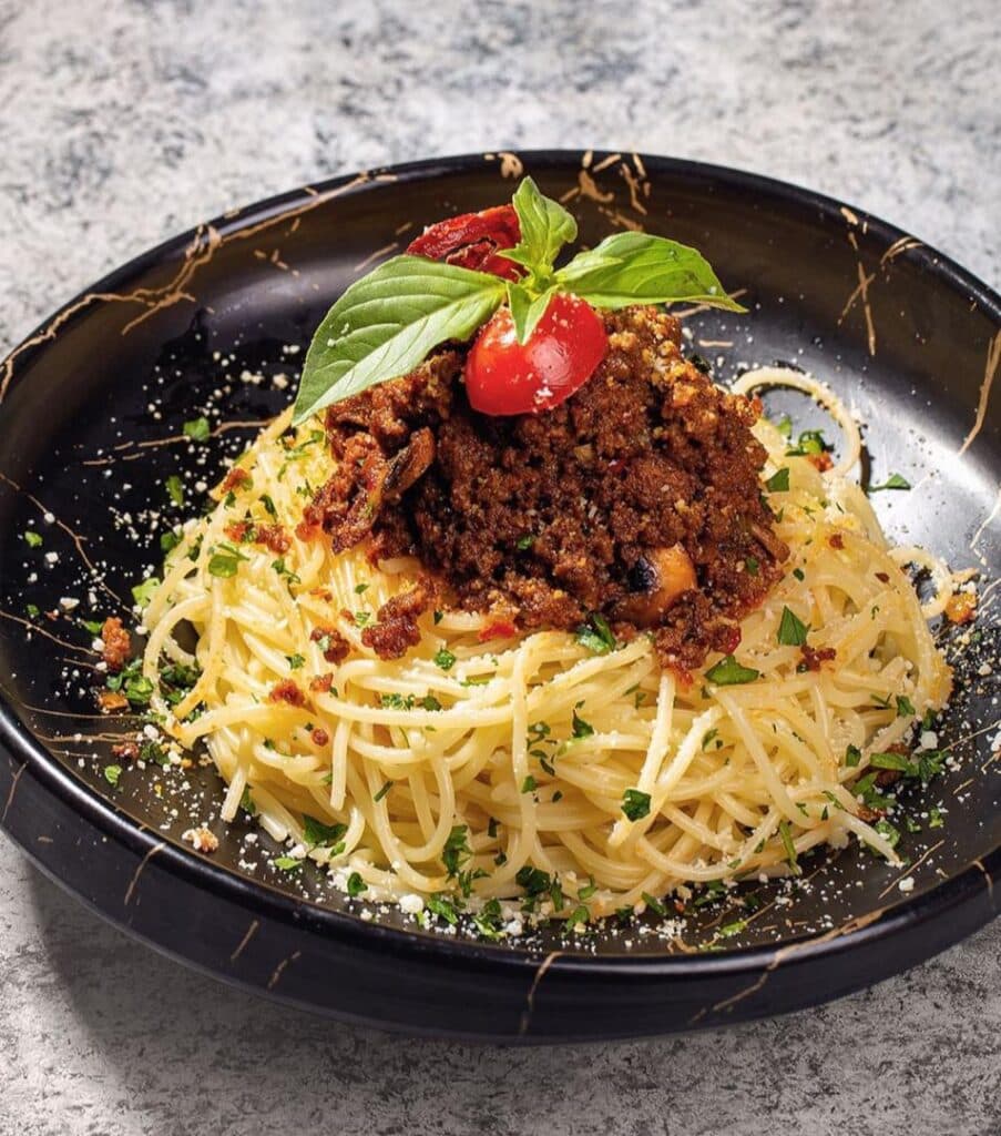 کافه رستوران کینگ در کرمان