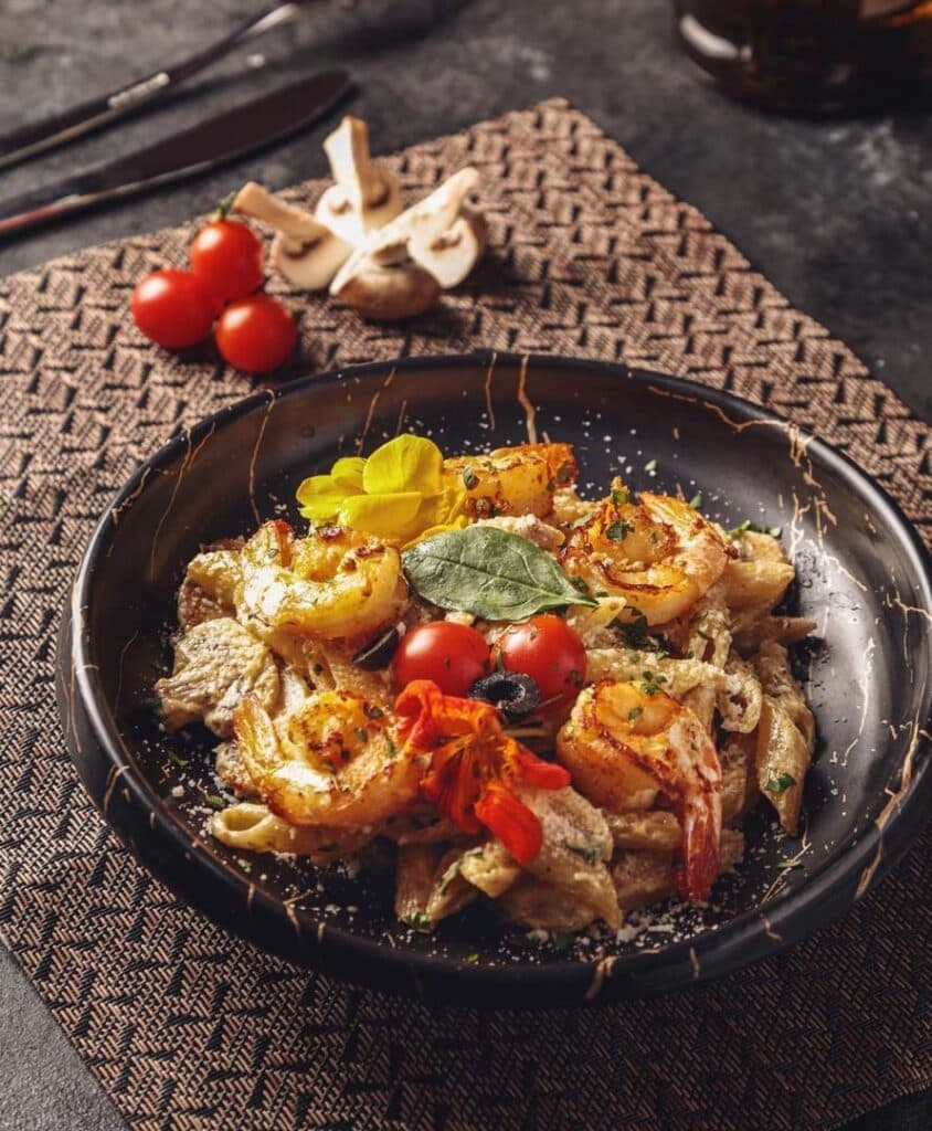 کافه رستوران کینگ در کرمان