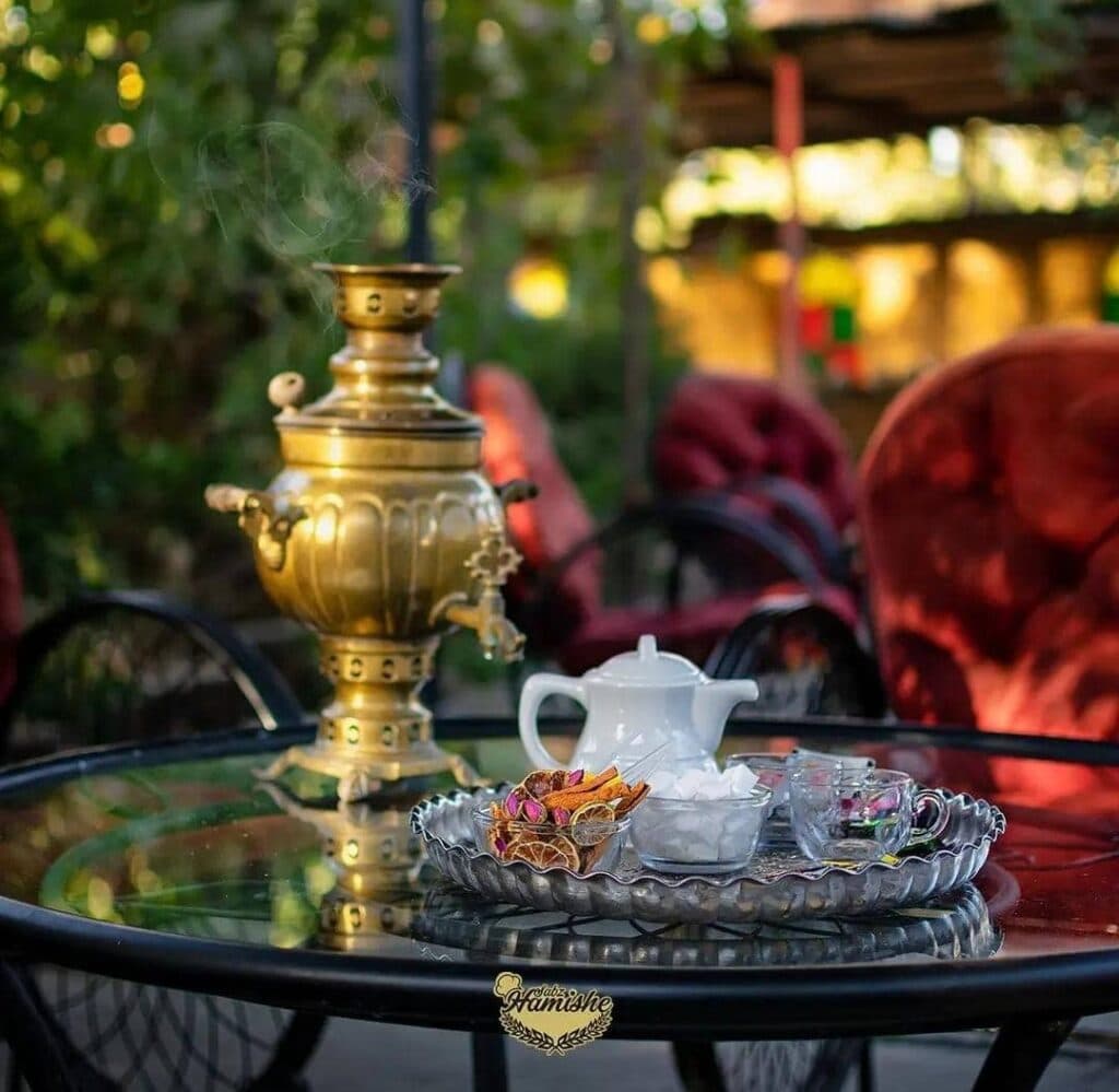 رستوران همیشه سبز در طرقبه مشهد