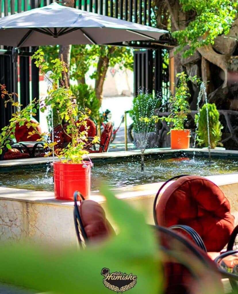 رستوران همیشه سبز در طرقبه مشهد