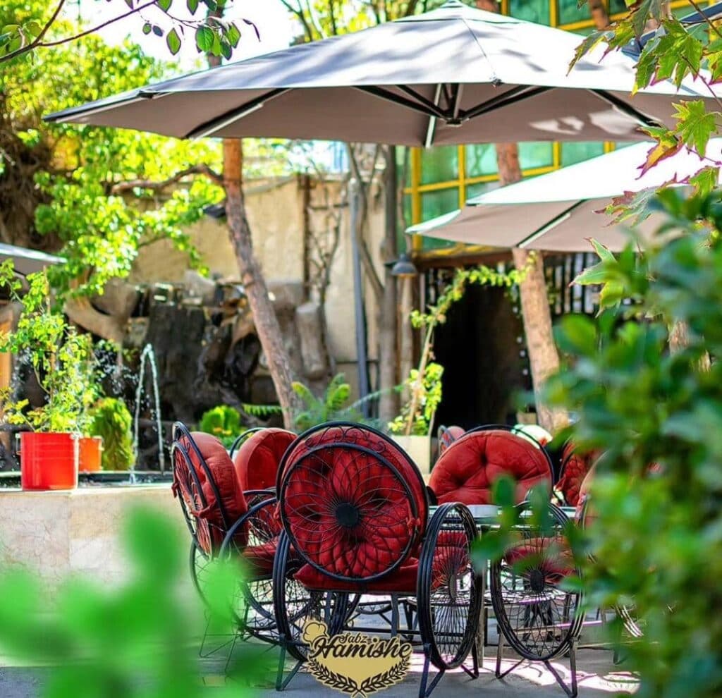 رستوران همیشه سبز در طرقبه مشهد