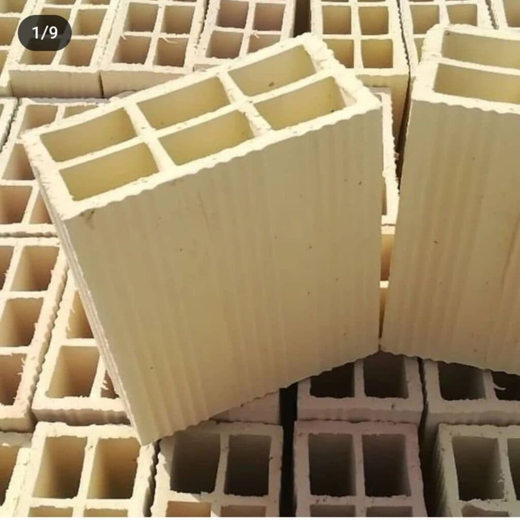 پخش و فروش سفال شال گچ خاک سیمان مصالح ساختمانی تکماش در رشت گیلان