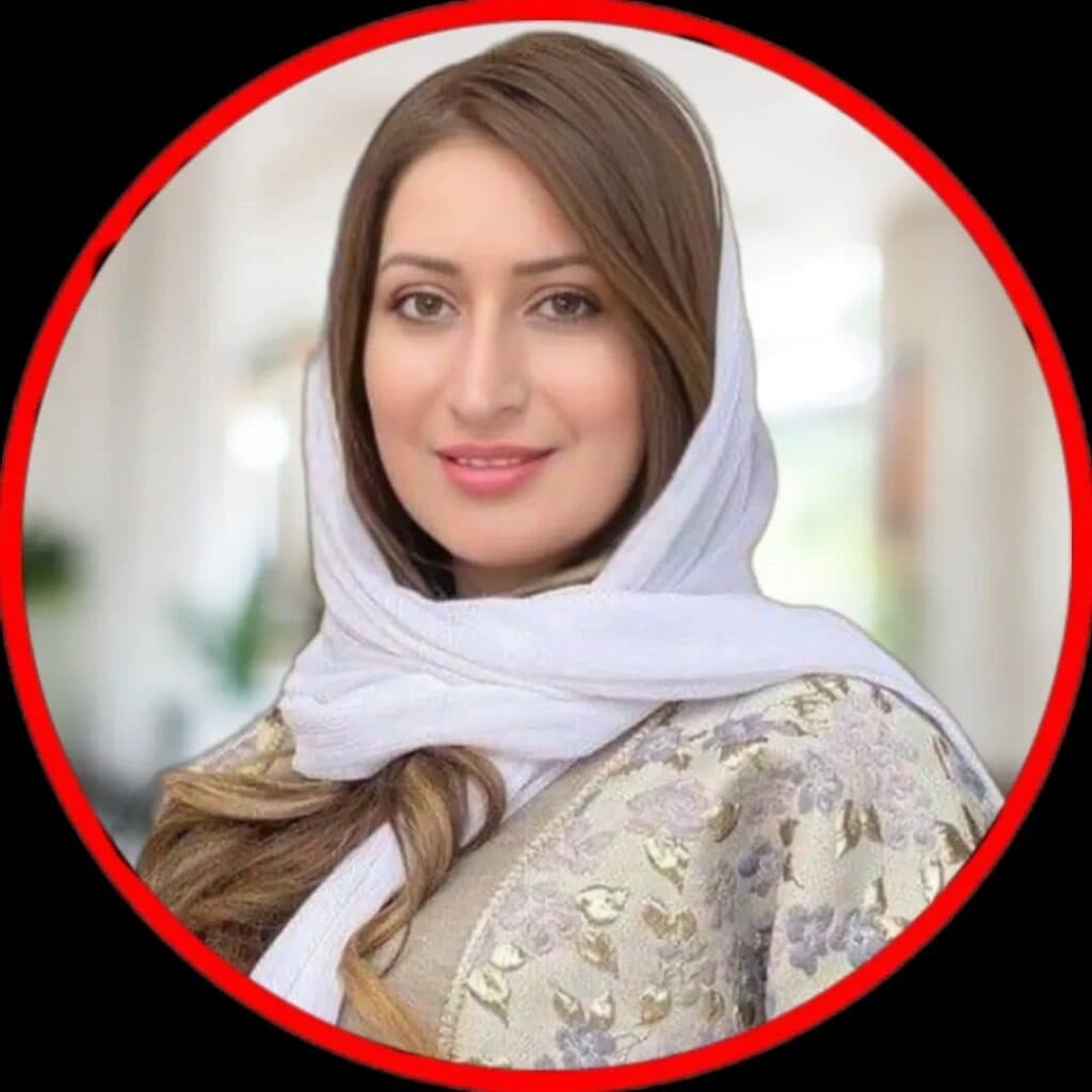 خدمات تخصصی پاکسازی پوست هایفوتراپی مزوتراپی مو و صورت فروزان خواجوی در اهواز