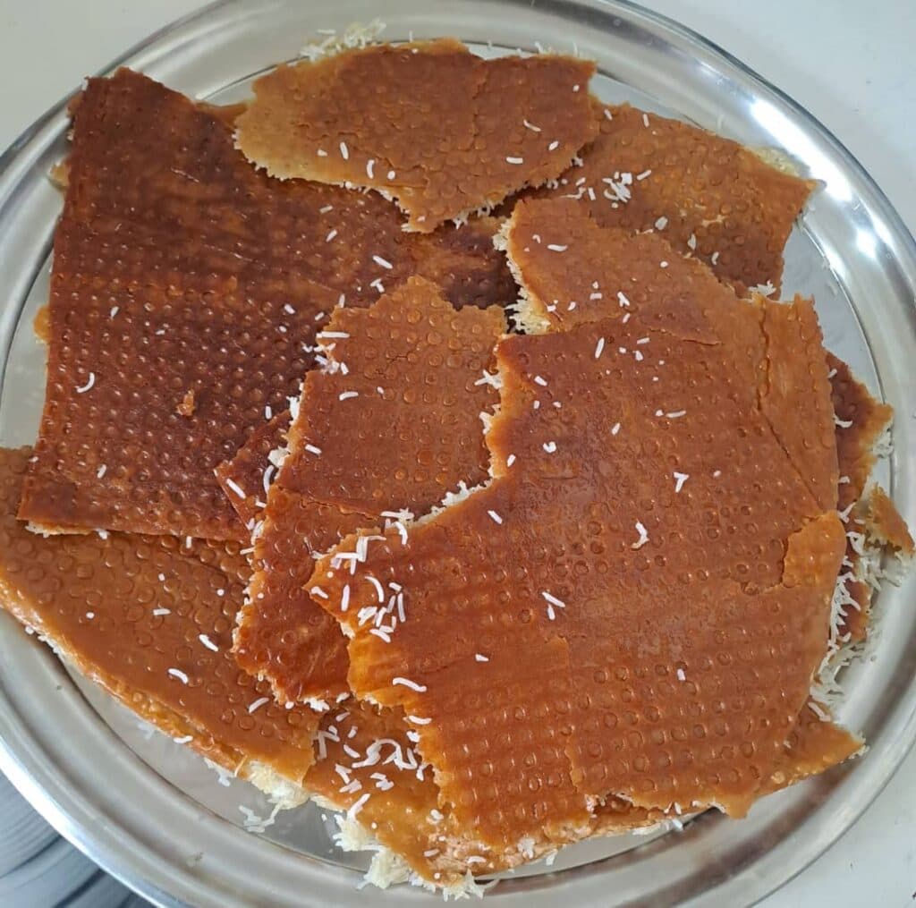 تهیه غذای فدک در میانه